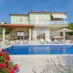 Cekada Labin (Istria)
